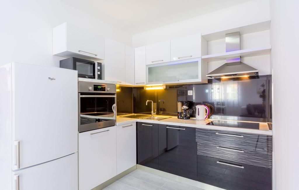 Villa Apartments Kordic คาชเตลา ห้อง รูปภาพ