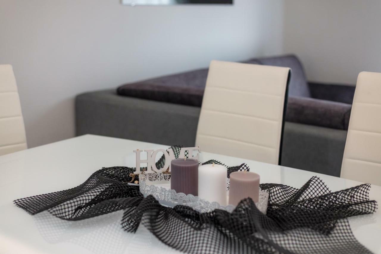 Villa Apartments Kordic คาชเตลา ภายนอก รูปภาพ