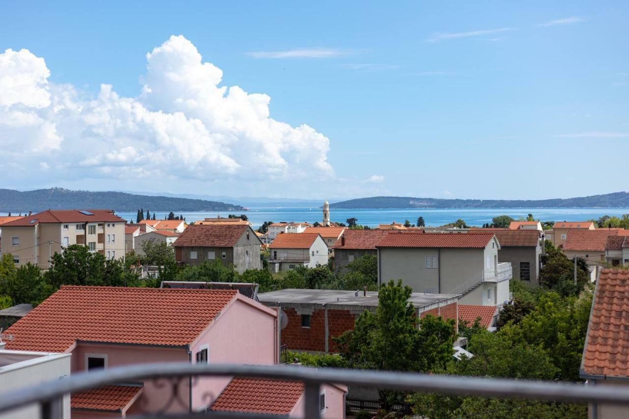 Villa Apartments Kordic คาชเตลา ภายนอก รูปภาพ