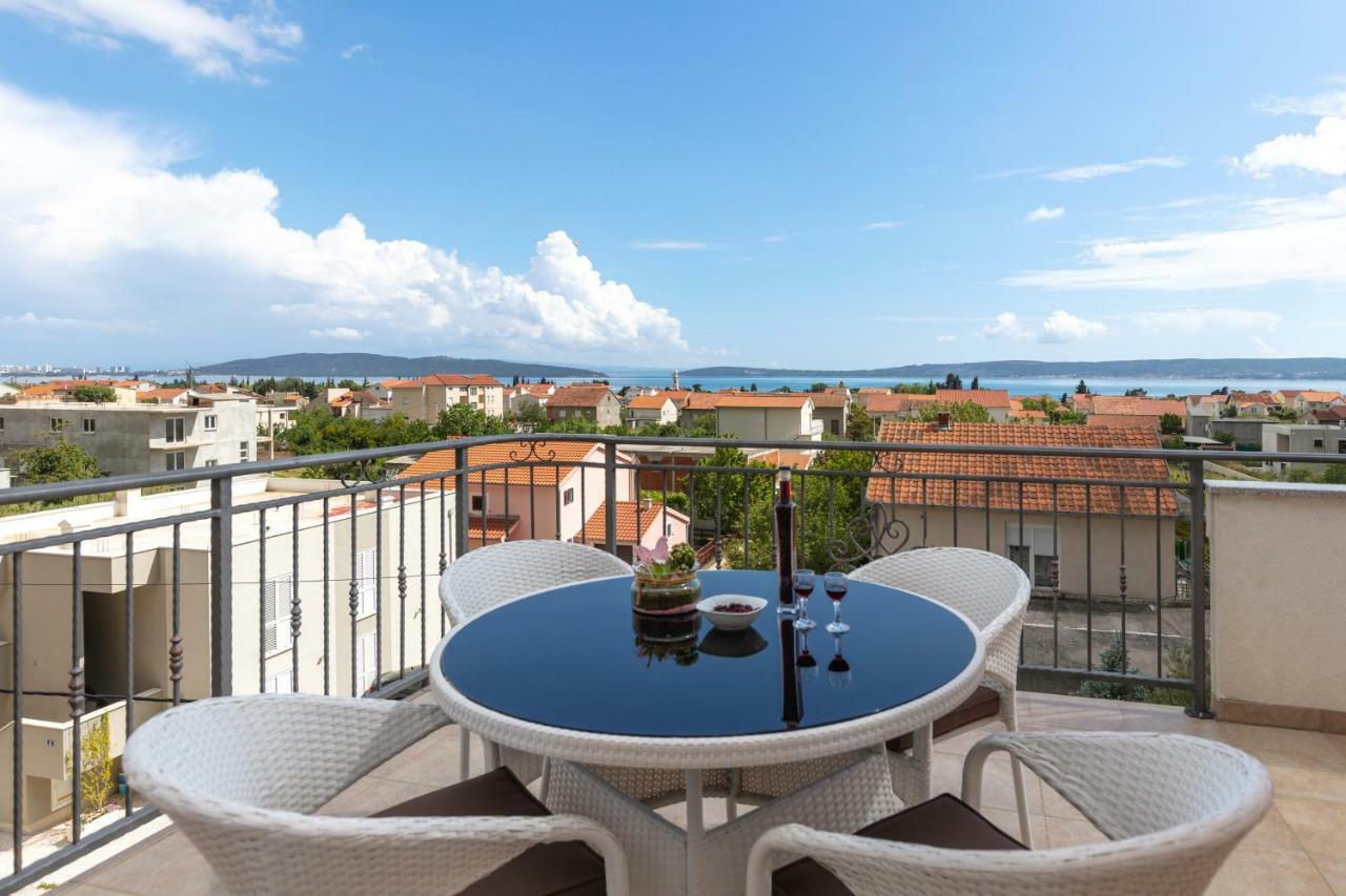 Villa Apartments Kordic คาชเตลา ภายนอก รูปภาพ