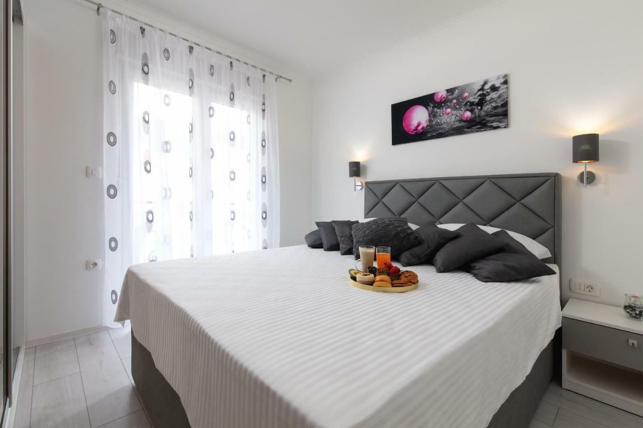 Villa Apartments Kordic คาชเตลา ภายนอก รูปภาพ