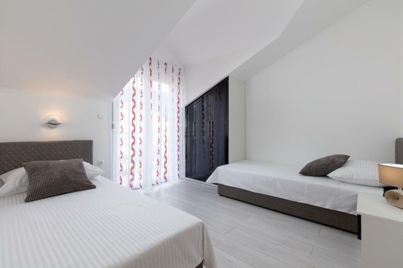 Villa Apartments Kordic คาชเตลา ภายนอก รูปภาพ